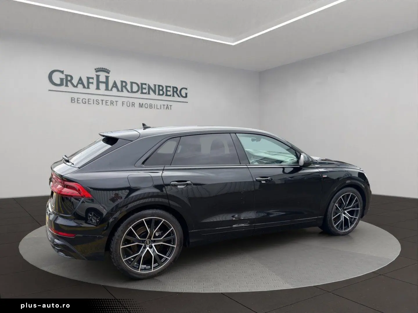 AUDI Q8 55 TFSI qu. tiptronic Matrix Pano 360  ACC