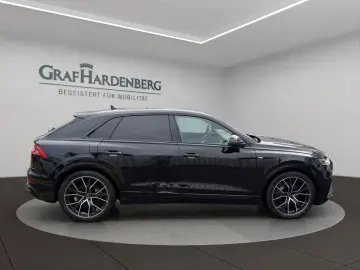 AUDI Q8 55 TFSI qu. tiptronic Matrix Pano 360  ACC