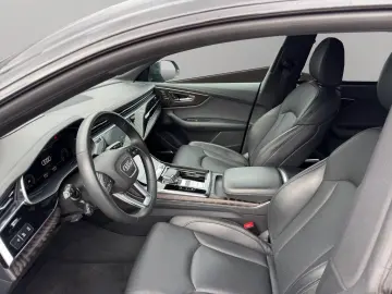 AUDI Q8 55 TFSI qu. tiptronic Matrix Pano 360  ACC