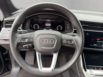 AUDI Q8 55 TFSI qu. tiptronic Matrix Pano 360  ACC