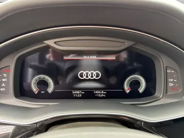 AUDI Q8 55 TFSI qu. tiptronic Matrix Pano 360  ACC