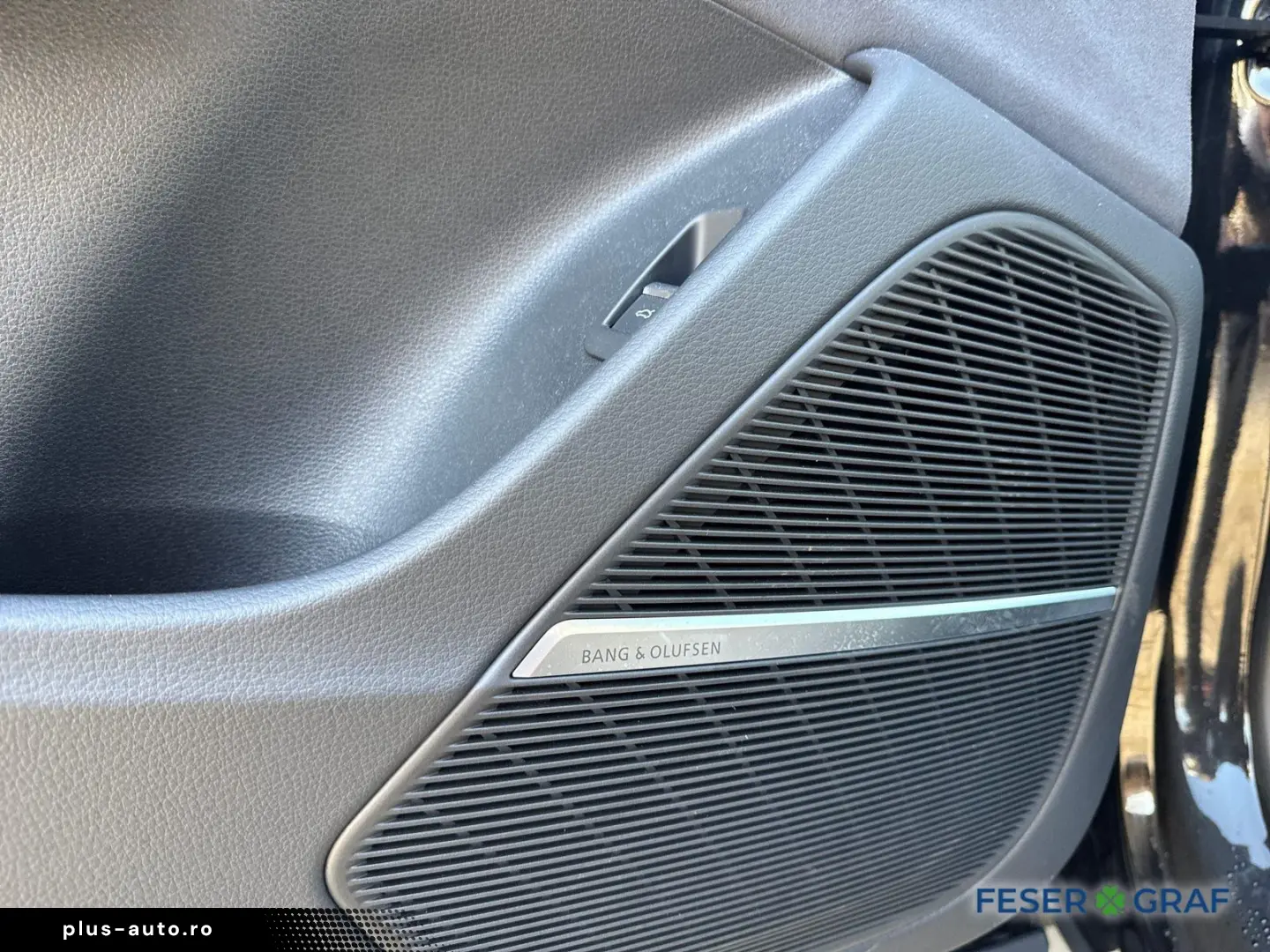 AUDI Q8 50 TDI qu 2x S line AHK LUFT PANO 360  MATRIX