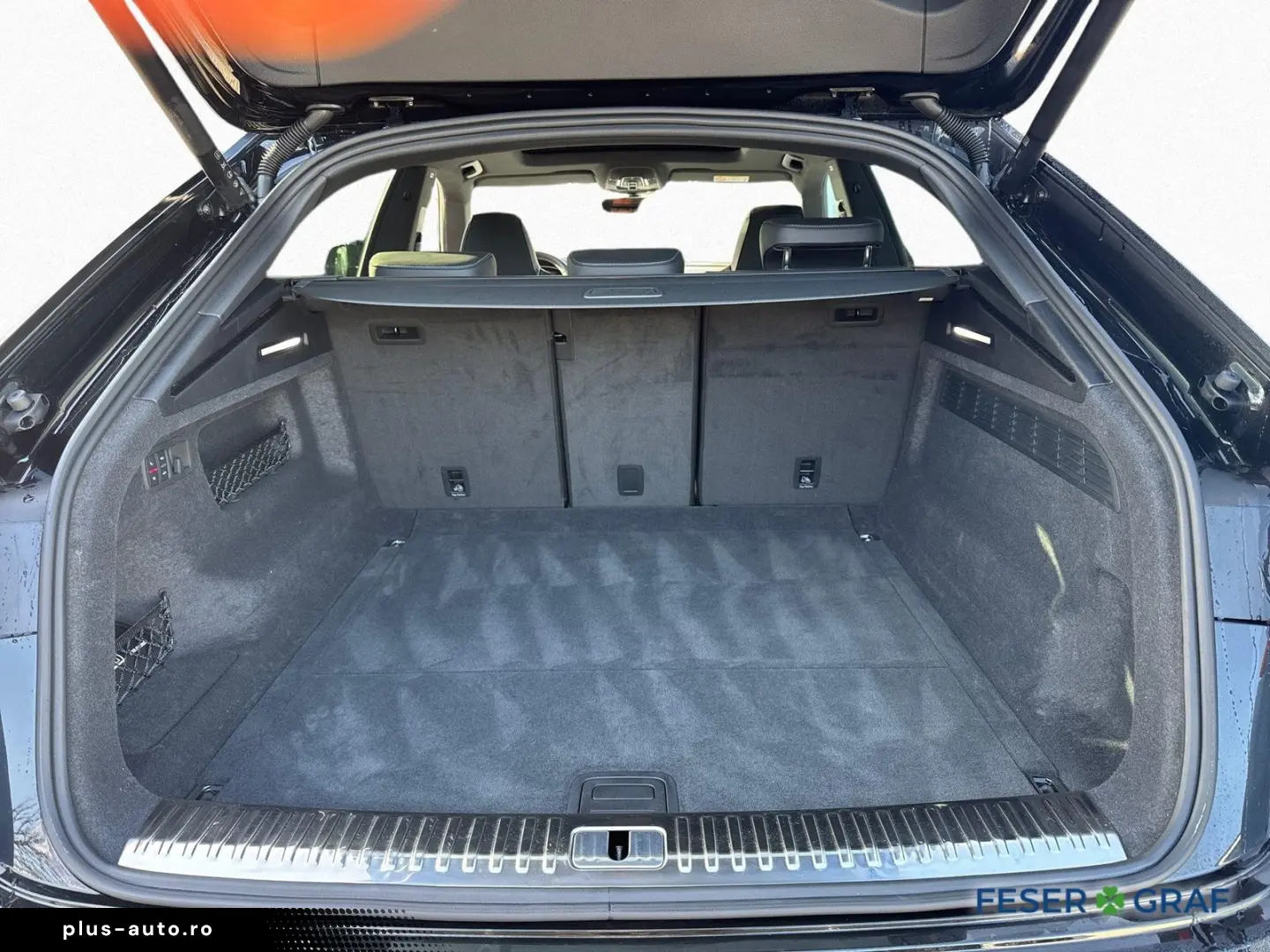 AUDI Q8 50 TDI qu 2x S line AHK LUFT PANO 360  MATRIX