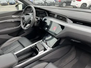 AUDI Q8 e-tron 55 S line 282€ m.20% Anz. AHK 114kWh P