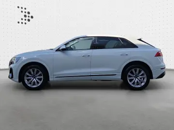 AUDI Q8 SUV 50 TDI quattro S line Optikpaket Pano vir