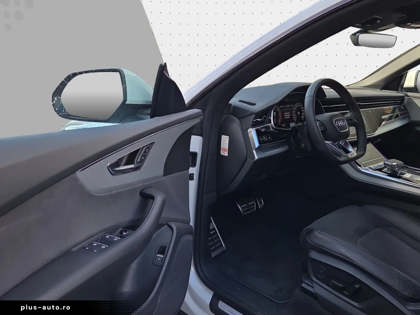 AUDI Q8 SUV 50 TDI quattro S line Optikpaket Pano vir