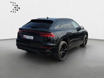 AUDI Q8 50 TDI quattro S line Navi LED Alu B&O PDC Pa