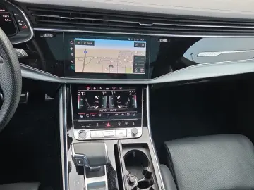 AUDI Q8 50 TDI quattro S line Navi Matrix Alu B&O HUD