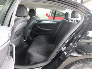 BMW 530 e  HUD LASER CAM TOT SPUR VIRTUAL