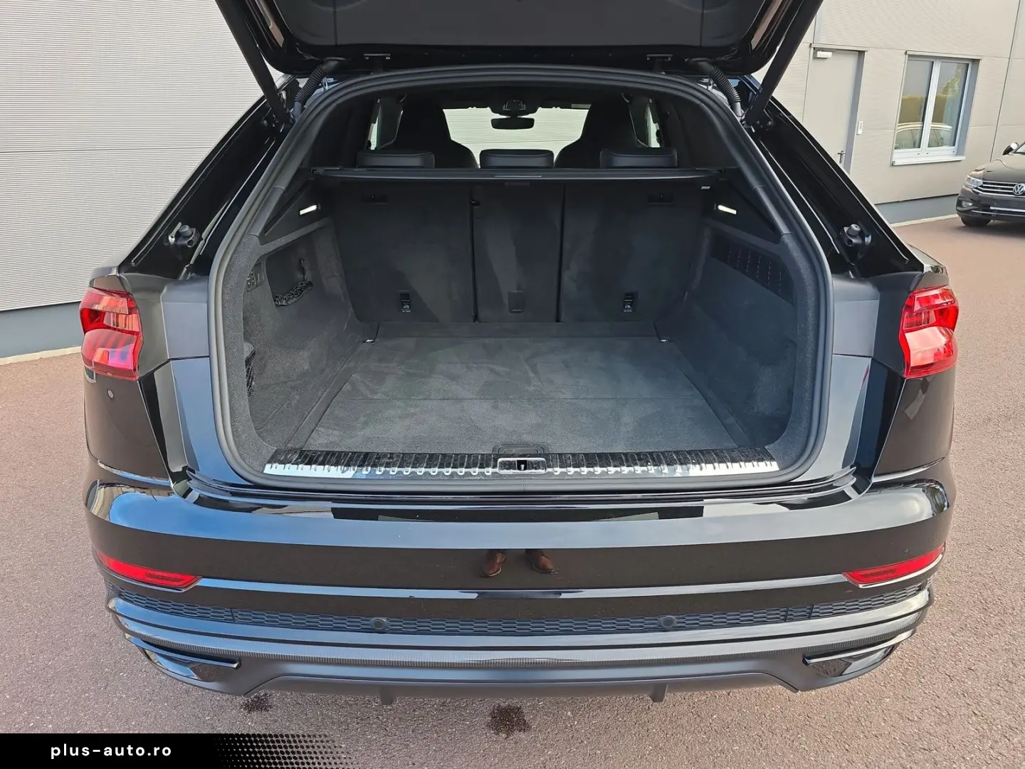 AUDI Q8 50 TDI qu S line competition CARBON STANDHZG