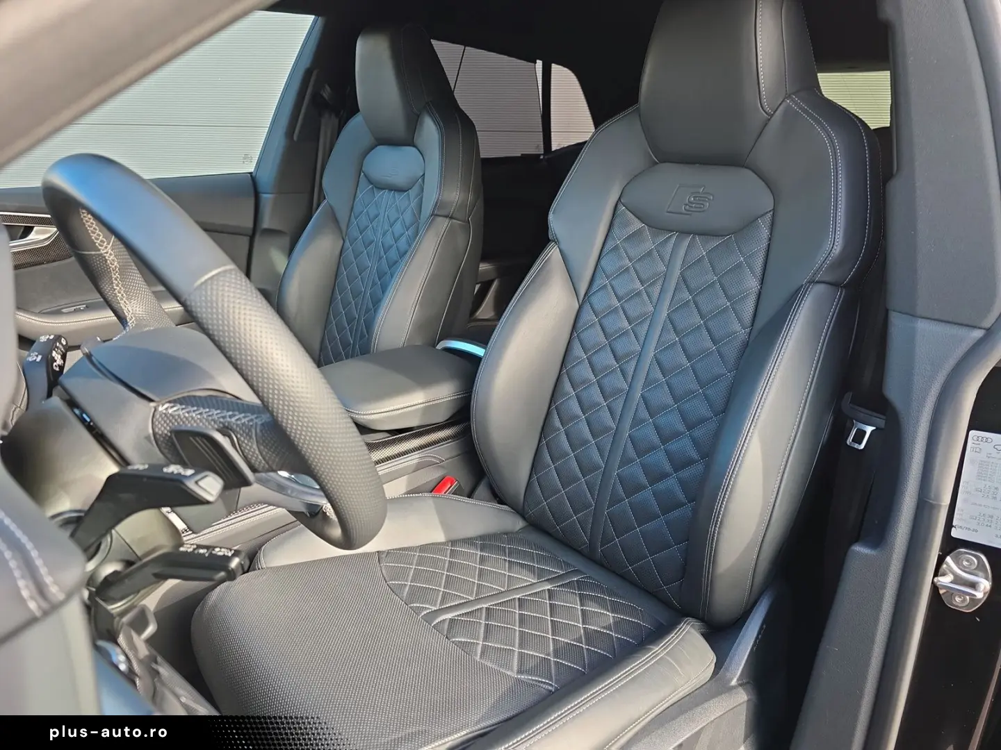 AUDI Q8 50 TDI qu S line competition CARBON STANDHZG