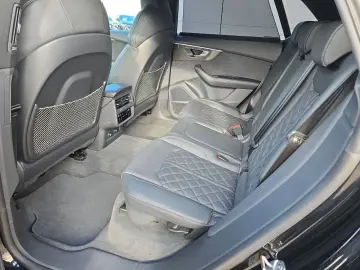 AUDI Q8 50 TDI qu S line competition CARBON STANDHZG