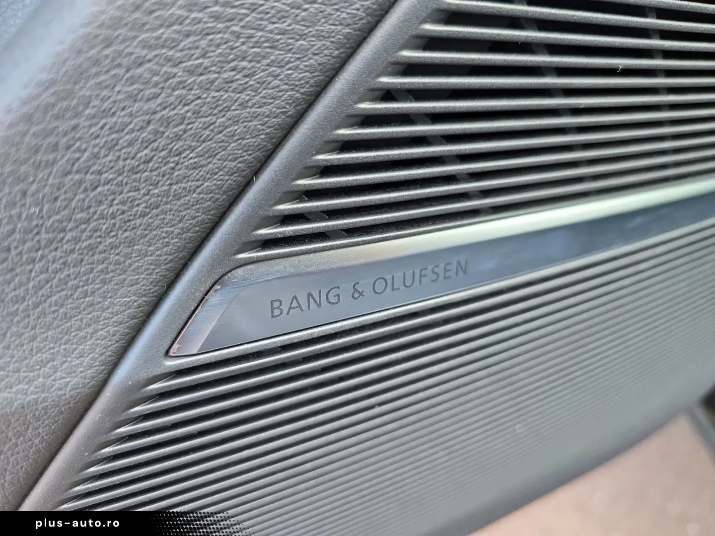 AUDI Q8 50 TDI qu S line competition CARBON STANDHZG