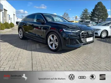 AUDI Q8 55 TFSI quat AZN-Haus-FÖRDERUNG  AHK-Luft-HUD