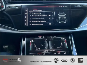 AUDI Q8 55 TFSI quat AZN-Haus-FÖRDERUNG  AHK-Luft-HUD