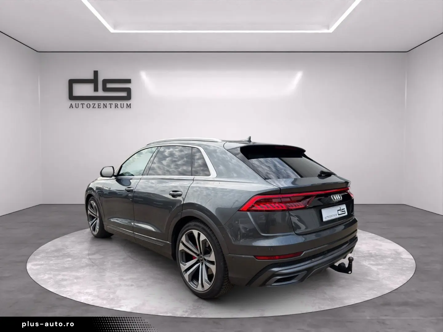 AUDI Q8 50 TDI quattro HUD 360 Memory LED AHK Leder