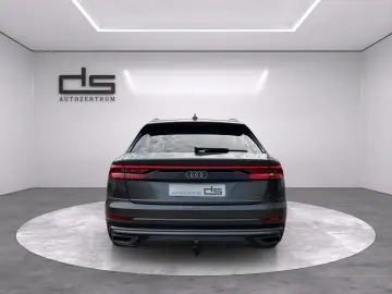 AUDI Q8 50 TDI quattro HUD 360 Memory LED AHK Leder