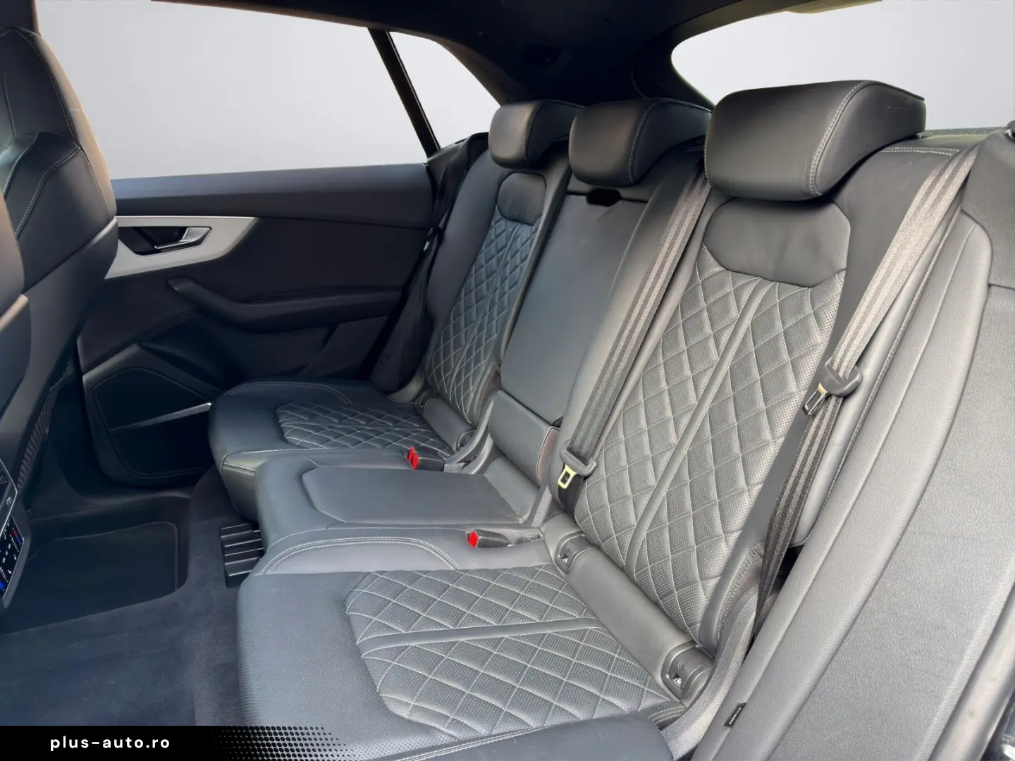 AUDI Q8 50 TDI quattro HUD 360 Memory LED AHK Leder