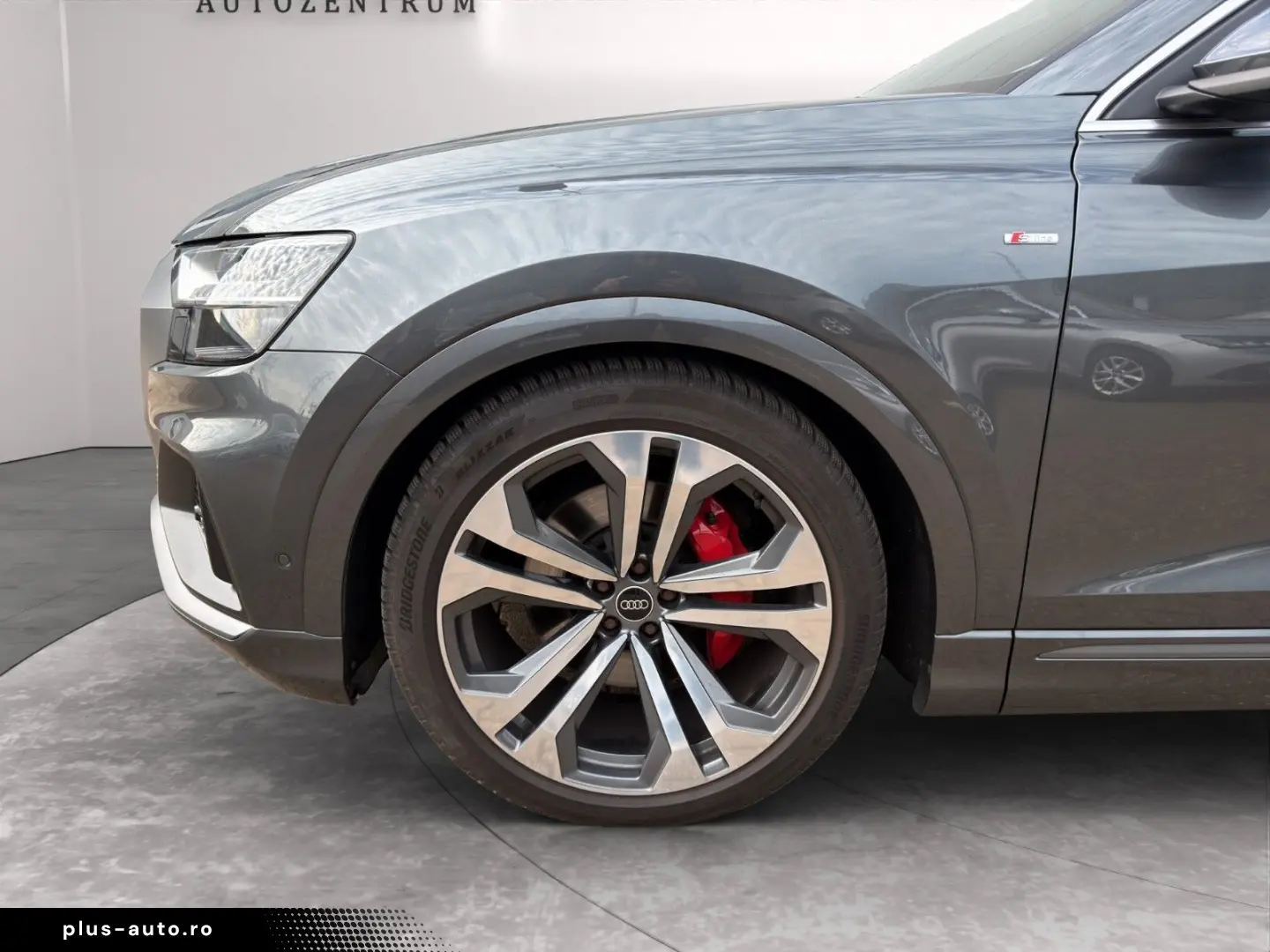 AUDI Q8 50 TDI quattro HUD 360 Memory LED AHK Leder