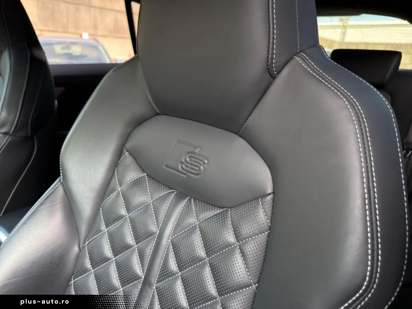 AUDI Q8 50 TDI quattro HUD 360 Memory LED AHK Leder