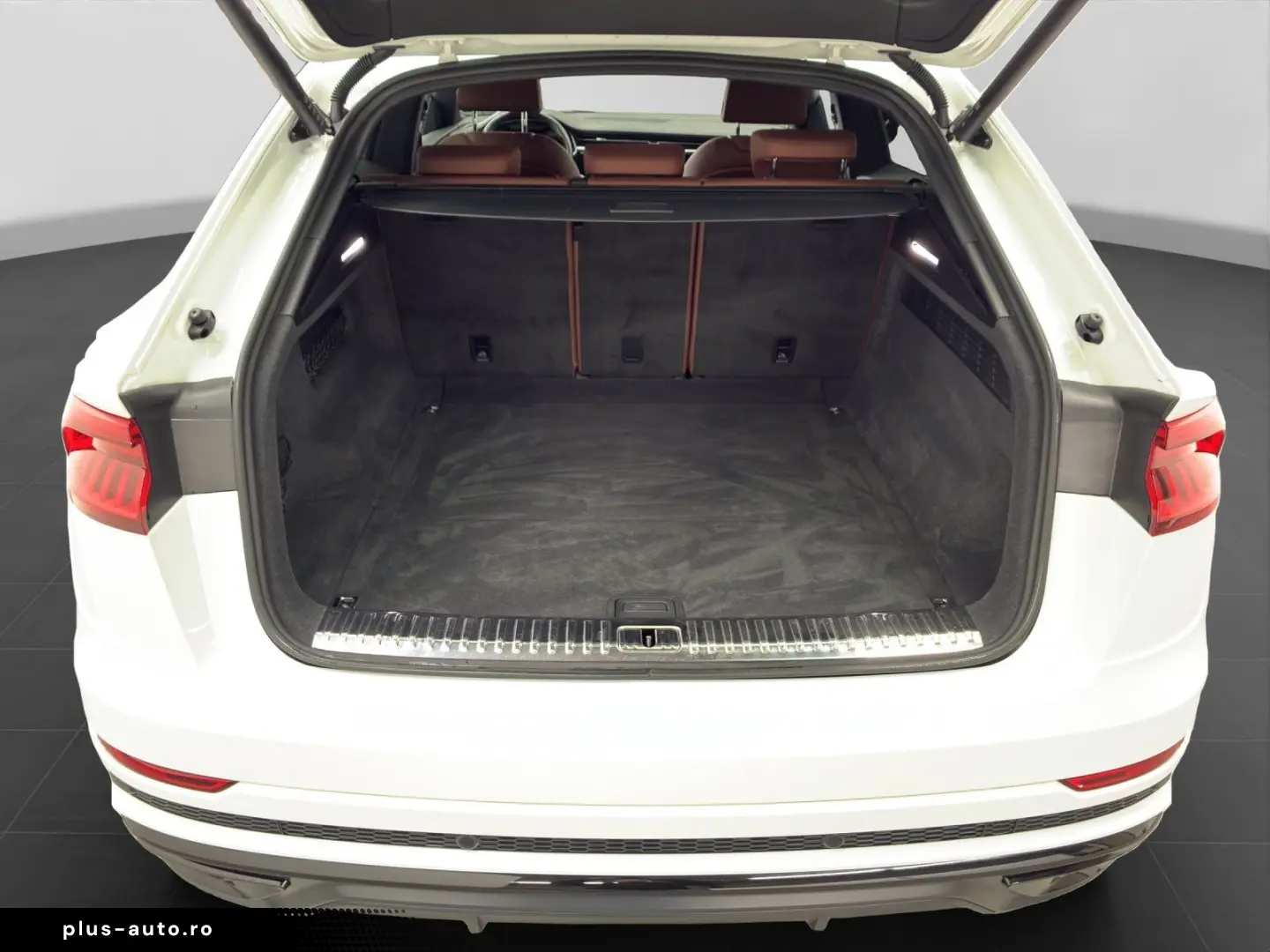 AUDI Q8 50 TDI Q S LINE OPS  KAMERA PRIVACY