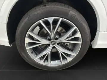 AUDI Q8 50 TDI Q S LINE OPS  KAMERA PRIVACY