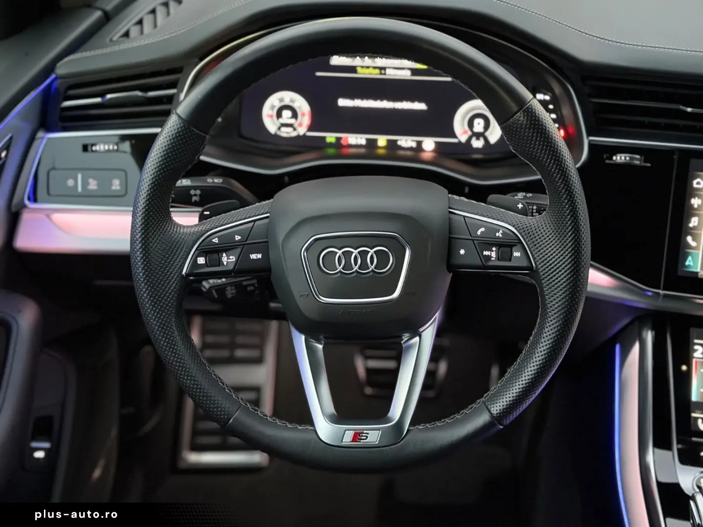 AUDI Q8 50 TDI quattro S line AHK MATRIX PANO 23 LM