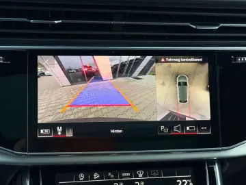 AUDI Q8 50 TDI quattro S line AHK MATRIX PANO 23 LM