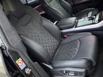 AUDI Q8 50 TDI quattro S line AHK MATRIX PANO 23 LM