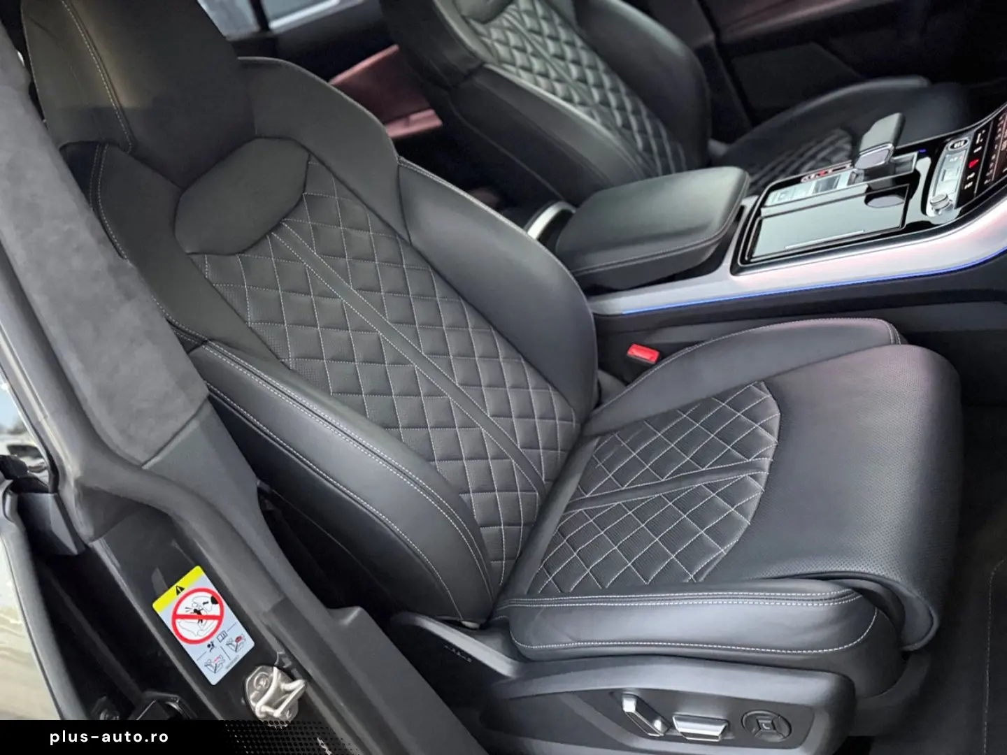 AUDI Q8 50 TDI quattro S line AHK MATRIX PANO 23 LM