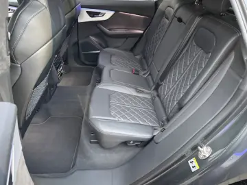 AUDI Q8 50 TDI quattro S line AHK MATRIX PANO 23 LM