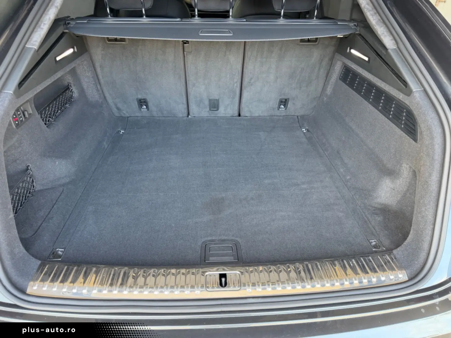 AUDI Q8 50 TDI quattro S line AHK MATRIX PANO 23 LM