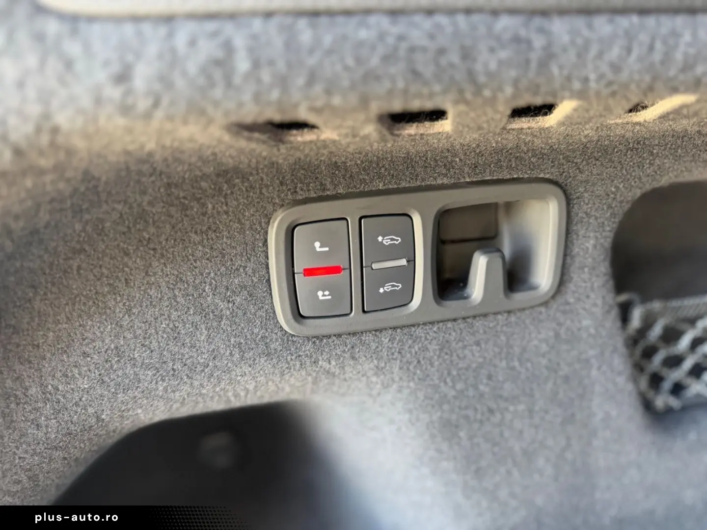 AUDI Q8 50 TDI quattro S line AHK MATRIX PANO 23 LM