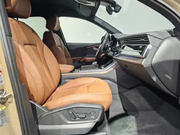 AUDI Q7 50 TDI Exclusive Edition Matrix B&O 7Sitz 21'