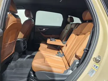 AUDI Q7 50 TDI Exclusive Edition Matrix B&O 7Sitz 21'