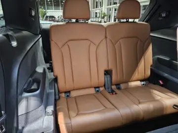 AUDI Q7 50 TDI Exclusive Edition Matrix B&O 7Sitz 21'