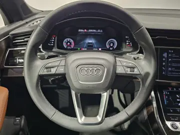 AUDI Q7 50 TDI Exclusive Edition Matrix B&O 7Sitz 21'
