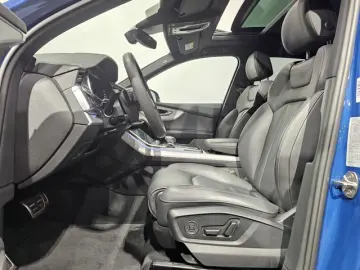 AUDI Q7 50 TDI 2x S Line Black Pano 7Sitz HuD AHK VOL