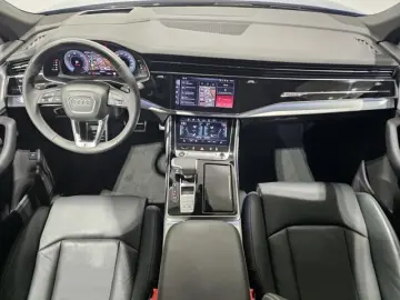 AUDI Q7 50 TDI 2x S Line Black Pano 7Sitz HuD AHK VOL