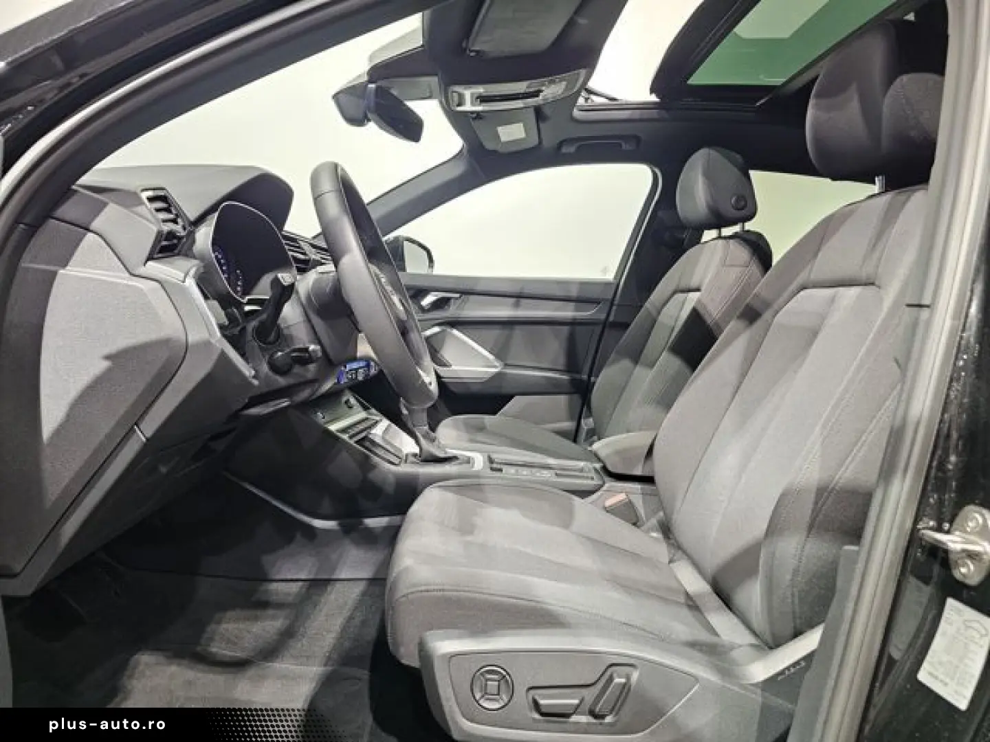 AUDI Q3 35 TFSI S Line Black Pano Led Ahk Kamera 18&&hellip;