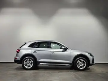 AUDI Q5 40 TDI Q. Sport Virtual Matrix Standheizung