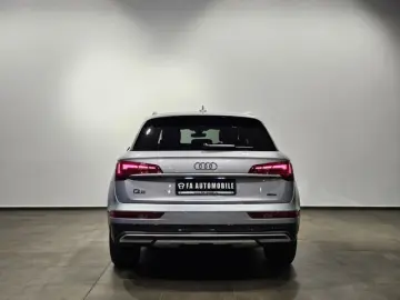 AUDI Q5 40 TDI Q. Sport Virtual Matrix Standheizung