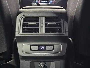 AUDI Q5 40 TDI Q. Sport Virtual Matrix Standheizung