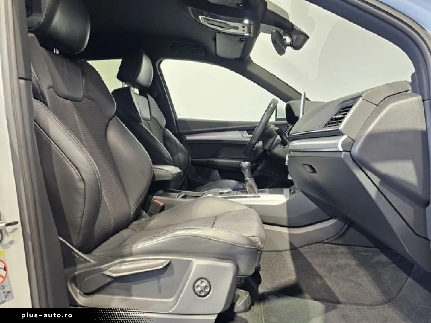 AUDI Q5 TDI S Line Matrix Leder Navi AHK 19 Zoll PDC