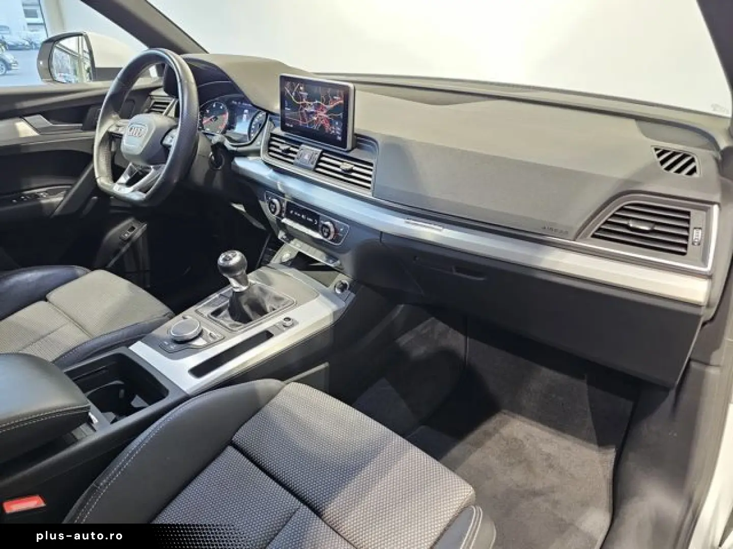 AUDI Q5 TDI S Line Matrix Leder Navi AHK 19 Zoll PDC