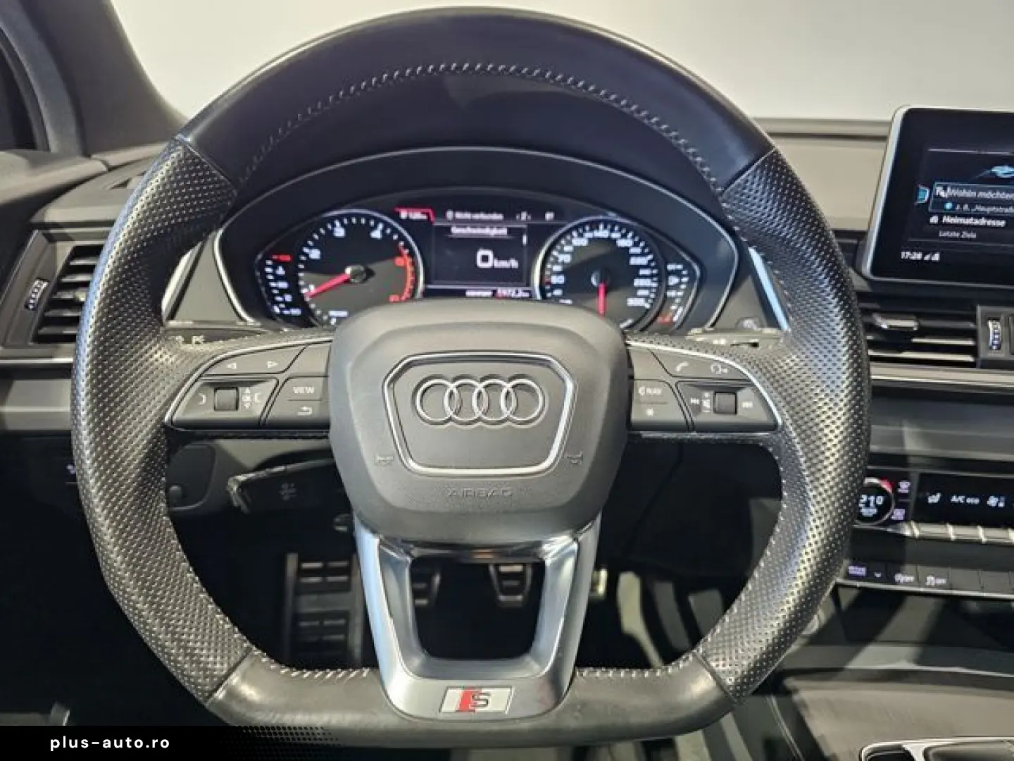 AUDI Q5 TDI S Line Matrix Leder Navi AHK 19 Zoll PDC