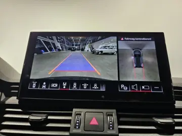 AUDI Q5 40 TDI Q. Sport Kameras Matrix Standheizung