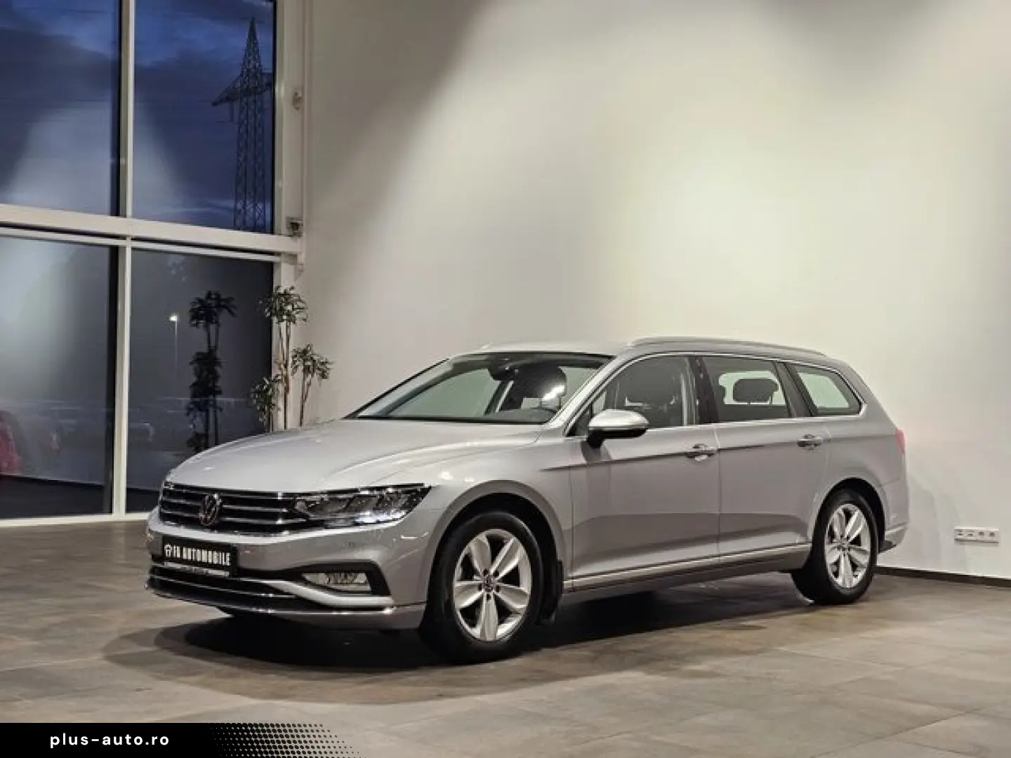VW Passat 4Motion Sport Led Navi Leder AHK Kamera