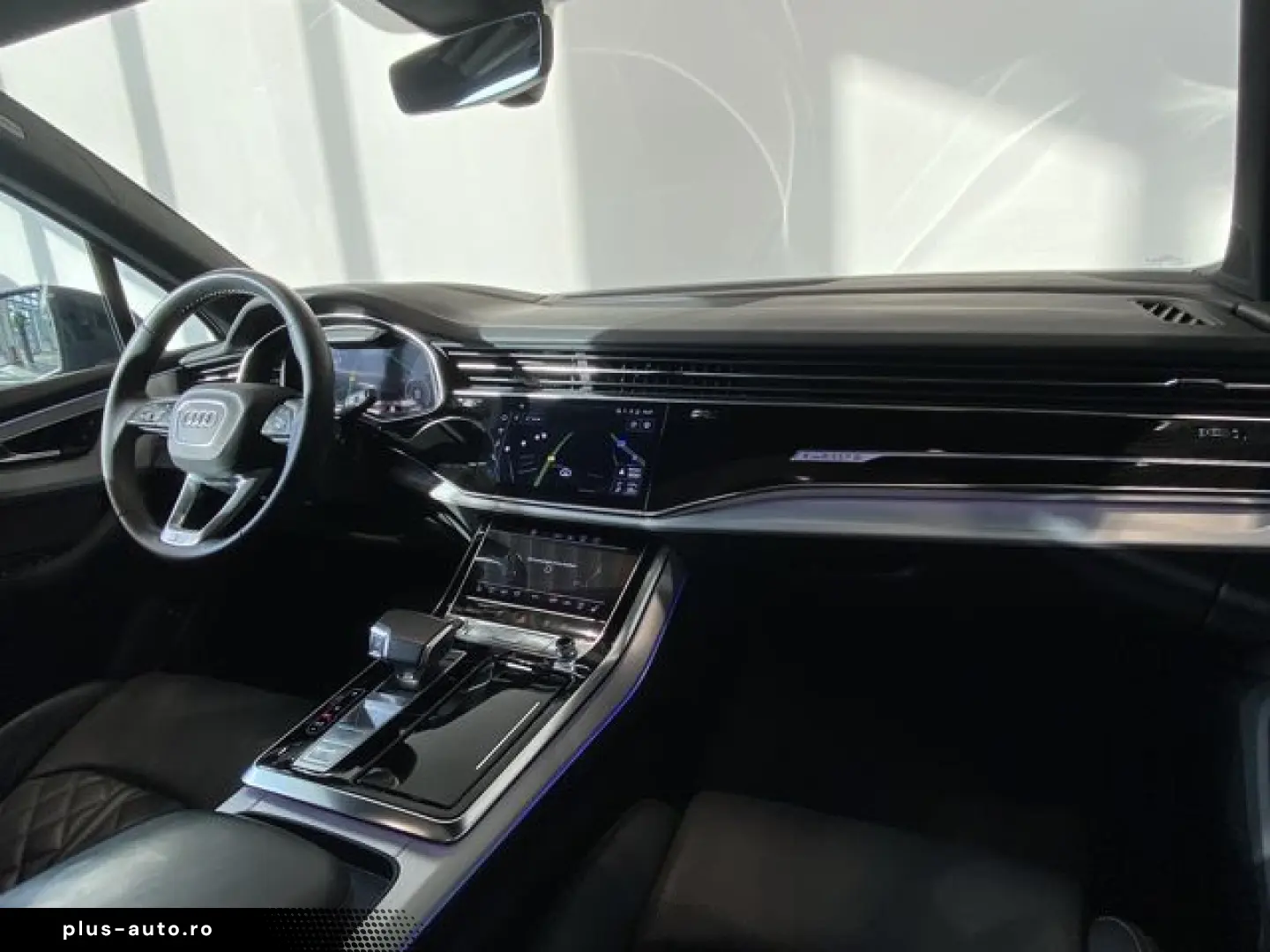 AUDI Q7 60 TFSI e S Line Black Pano S-Sitz Matrix 22'