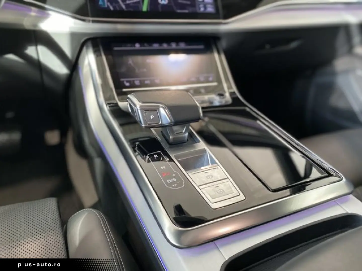 AUDI Q7 60 TFSI e S Line Black Pano S-Sitz Matrix 22'